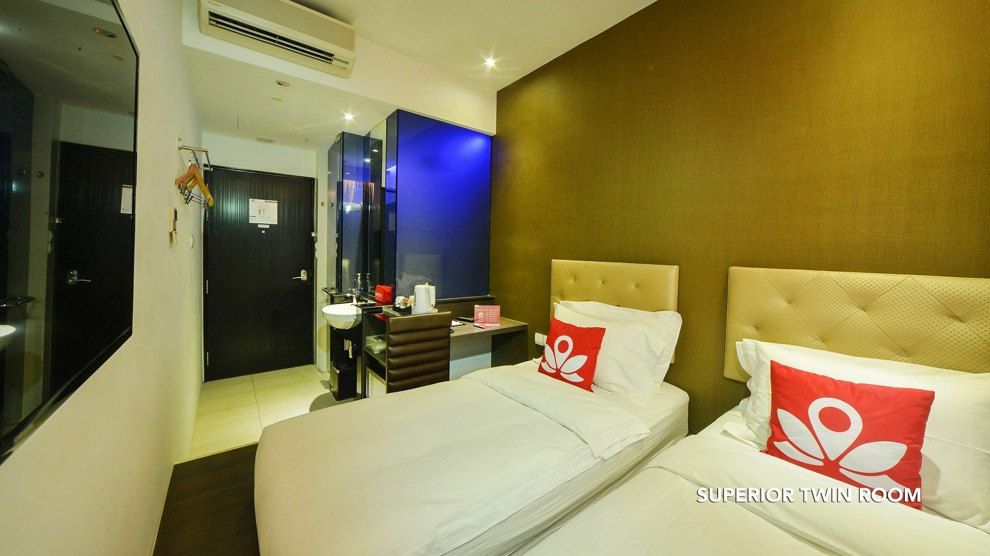 Zen Rooms Jalan Besar Singapore Exterior photo